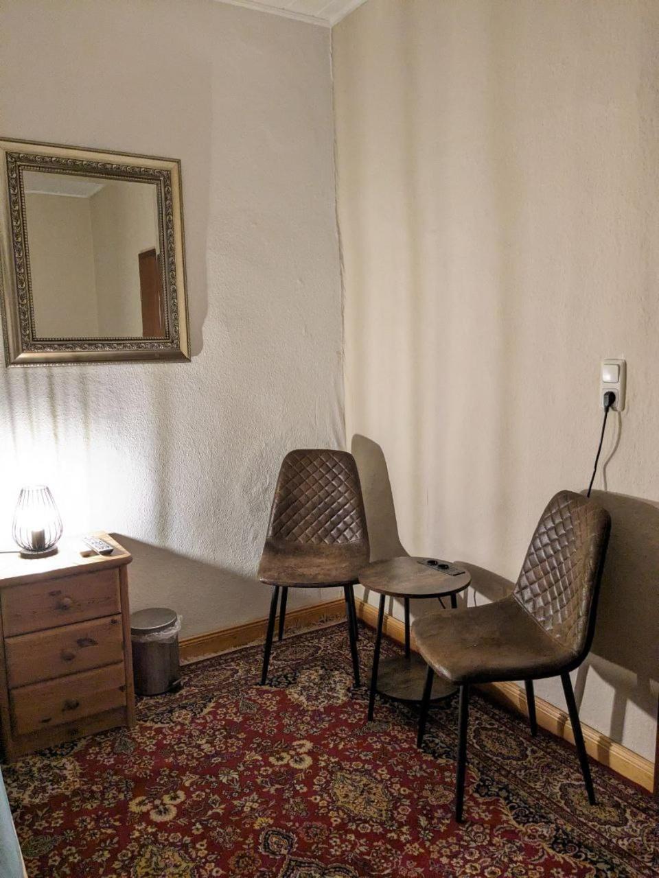 Gasthaus "Zum Goldenen Ross" Uhlstädt Kültér fotó